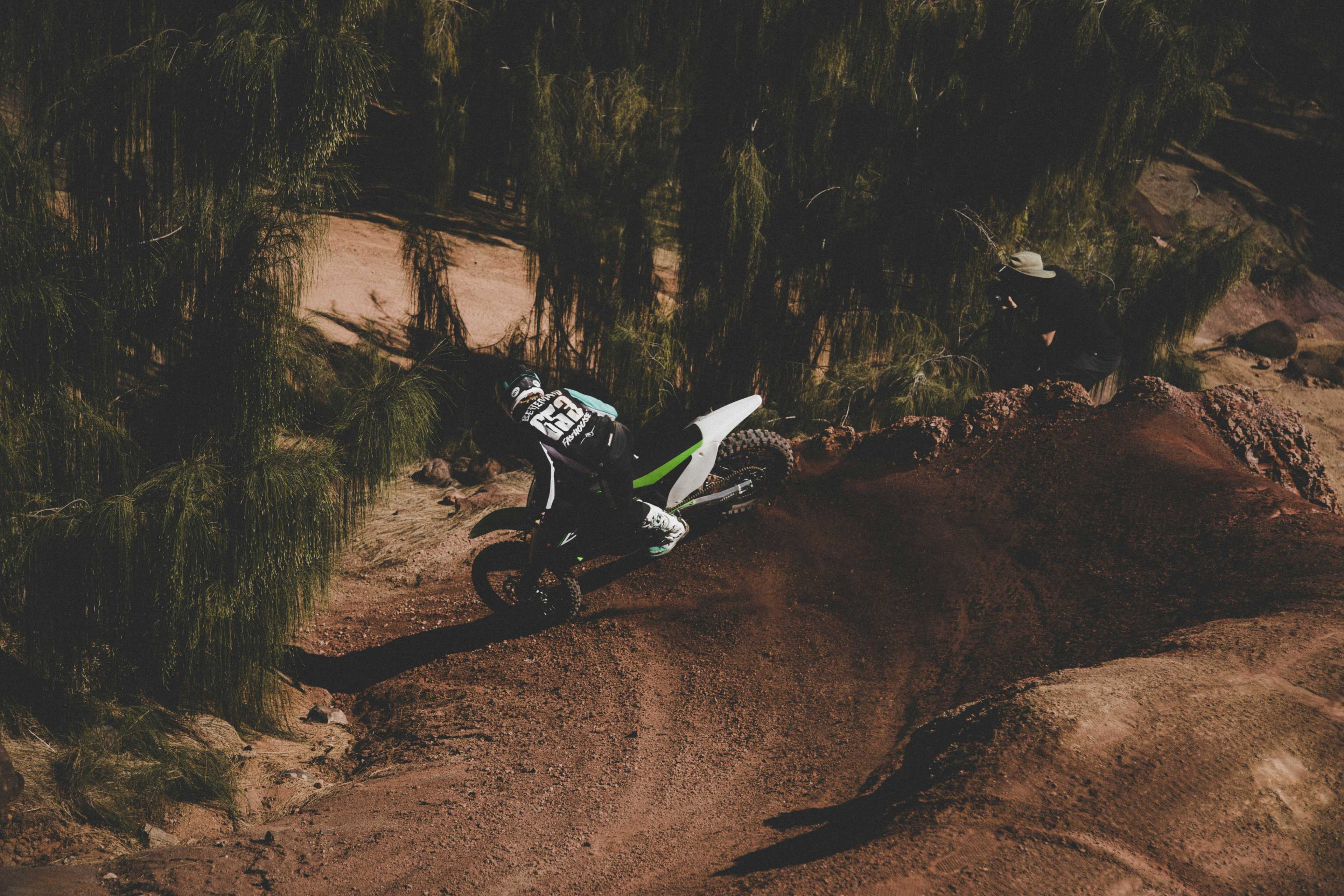 Image de couverture de l'article Développement d'applications mobiles MAUI : Optimiser la collaboration et l'efficacité dans les projets multi-équipes