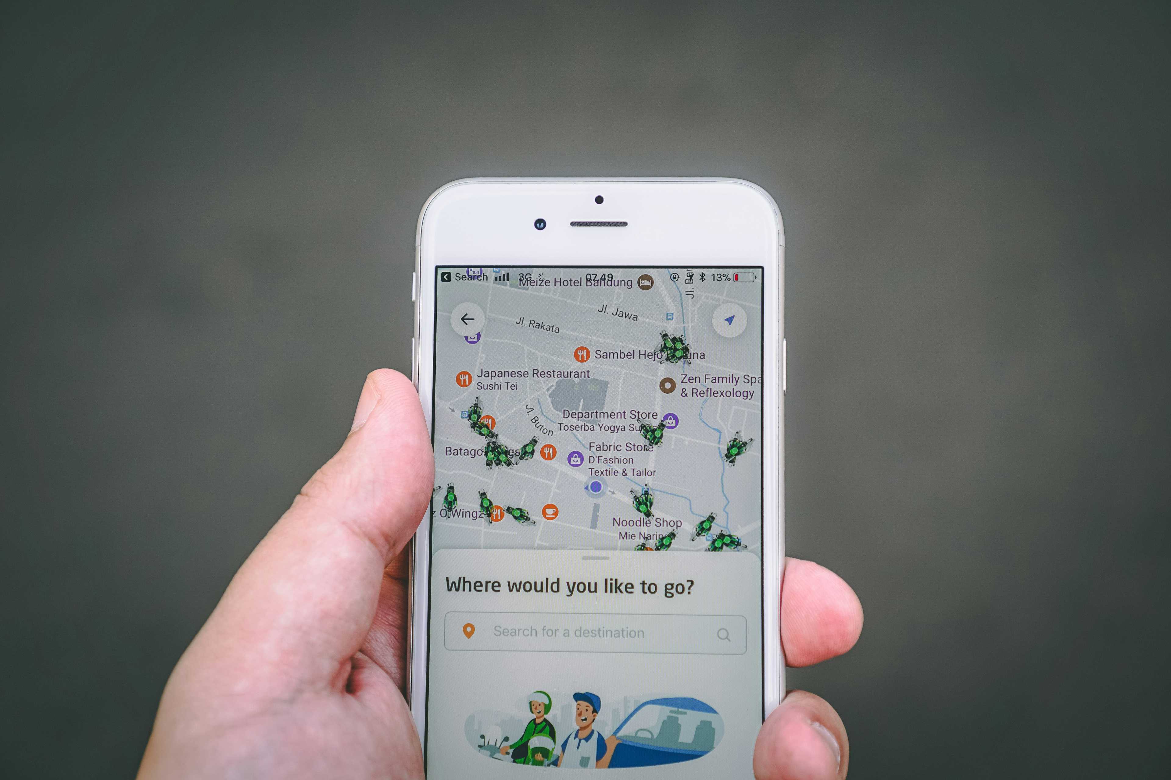 Image de couverture de l'article Applications mobiles pour crèches : Révolutionner la relation parents-professionnels à l'ère du numérique