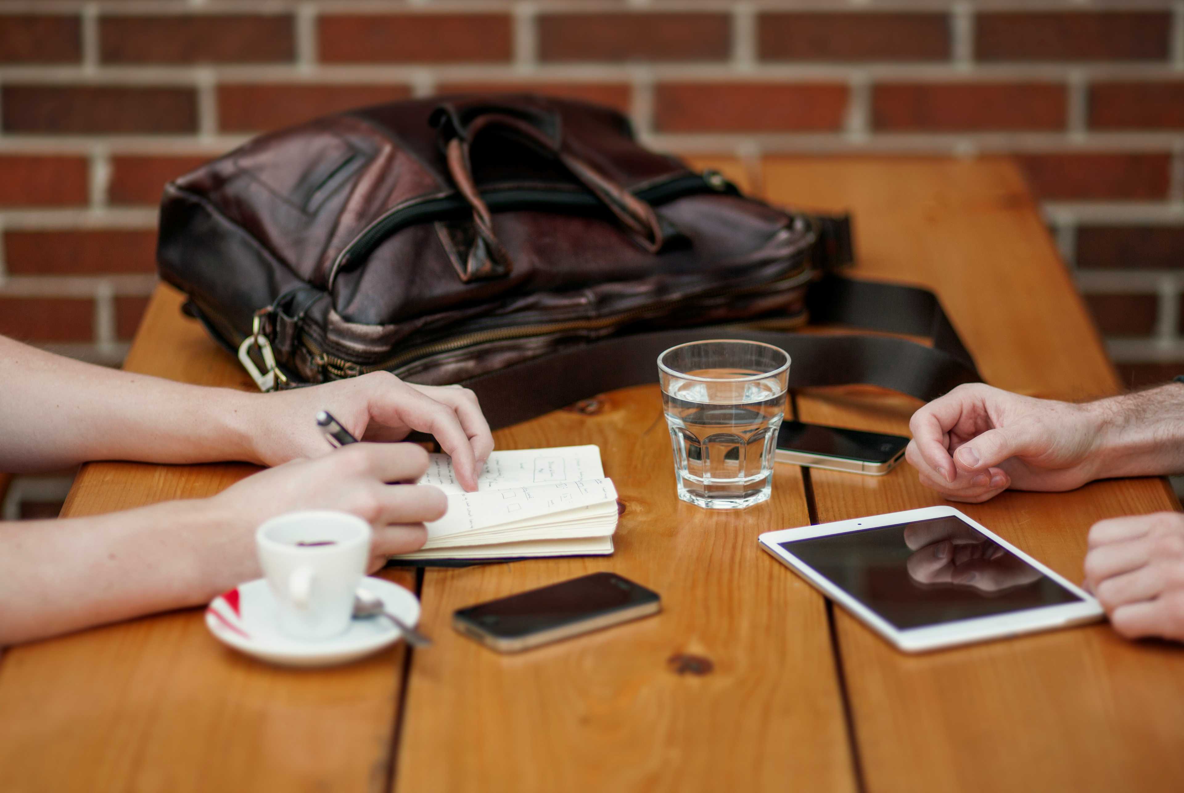 Image de couverture de l'article CRM sur mesure : comment transformer la gestion de votre relation client en avantage concurrentiel