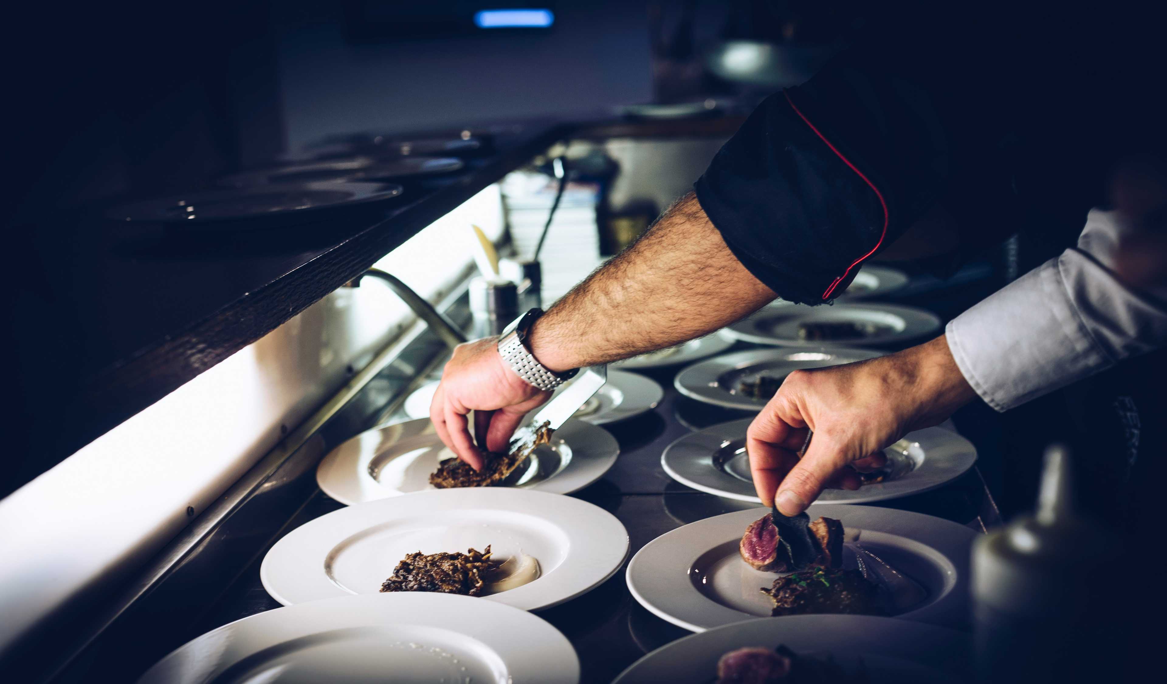 Image de couverture de l'article Comment un flux RSS personnalisé peut révolutionner la veille informationnelle des restaurateurs
