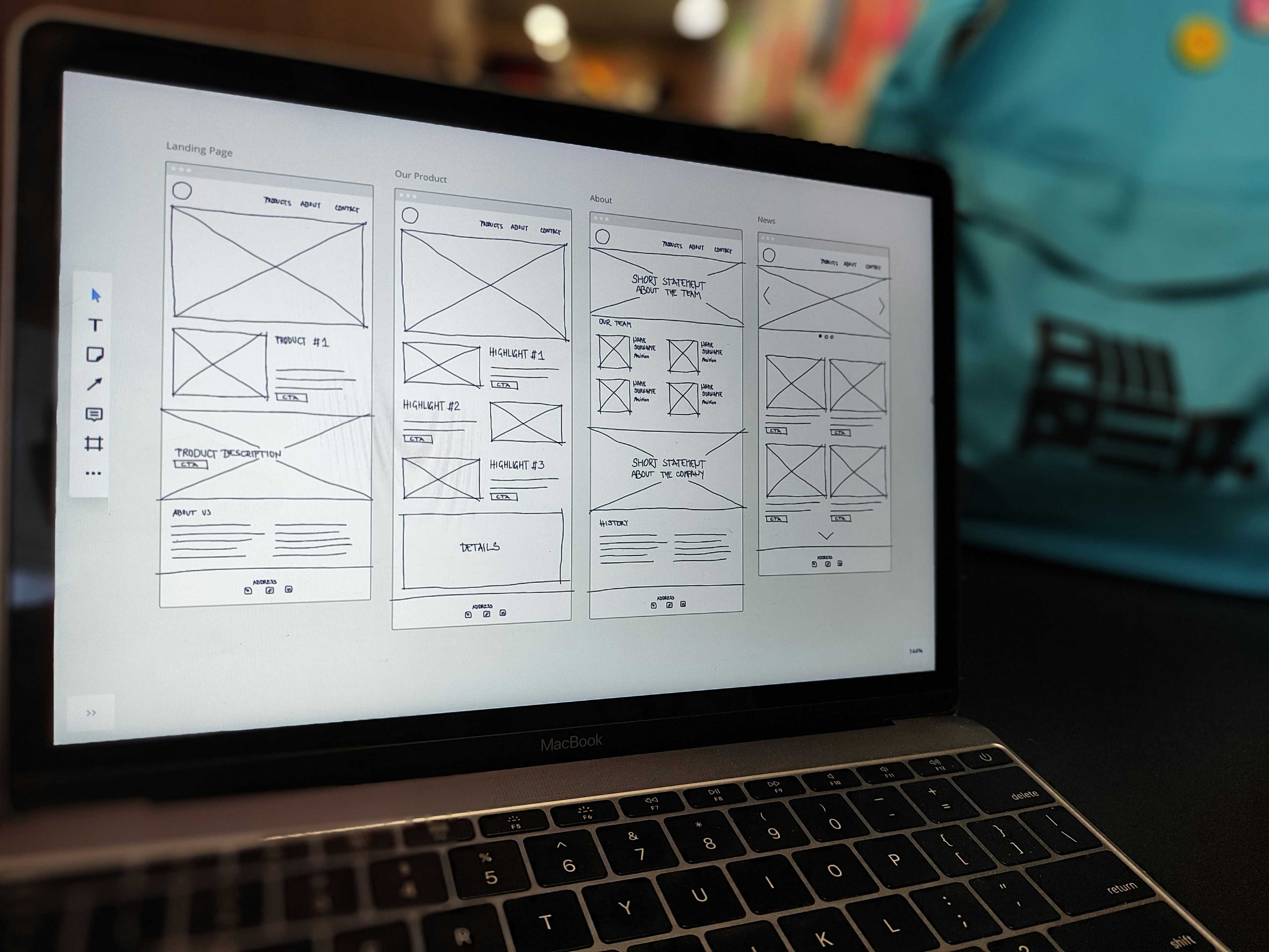 Image de couverture de l'article De l'esquisse à l'interface : l'art de transformer des wireframes en expériences utilisateur exceptionnelles