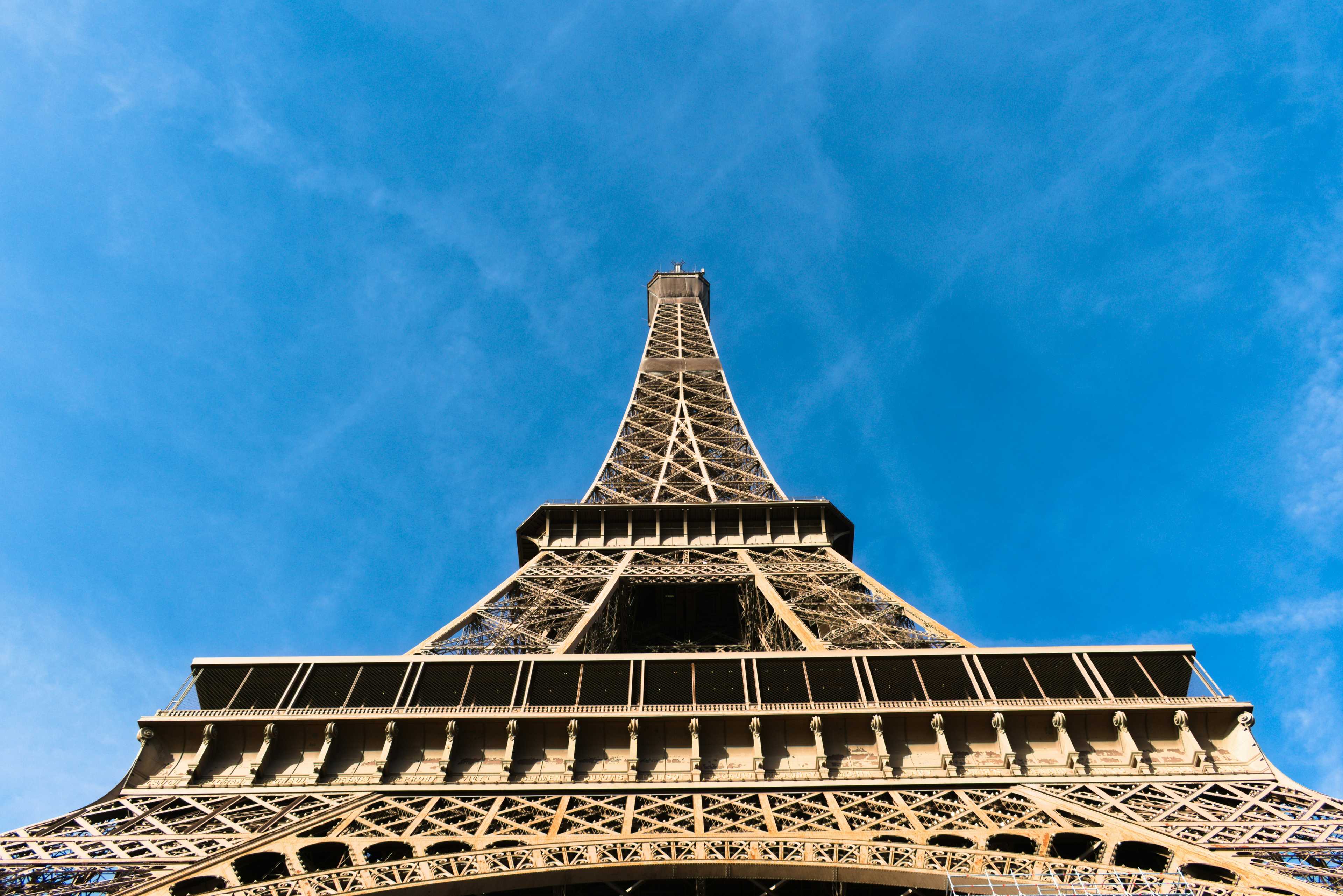 Image de couverture de l'article Optimisation SEO avec le Server-Side Rendering : Guide complet pour les sites web modernes