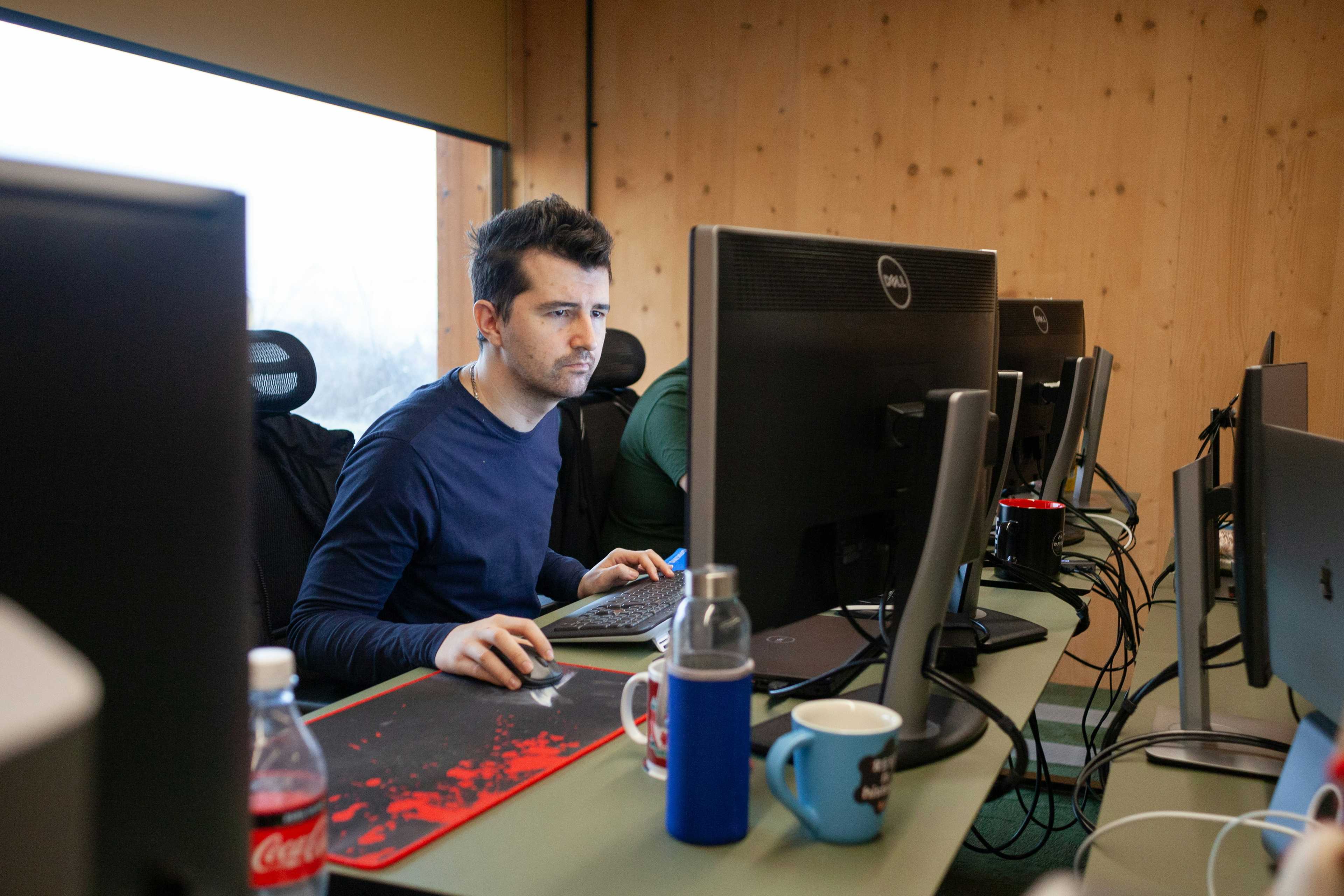 Image de couverture de l'article Digitalisation des bons d'intervention : Optimisez l'efficacité de vos techniciens sur le terrain