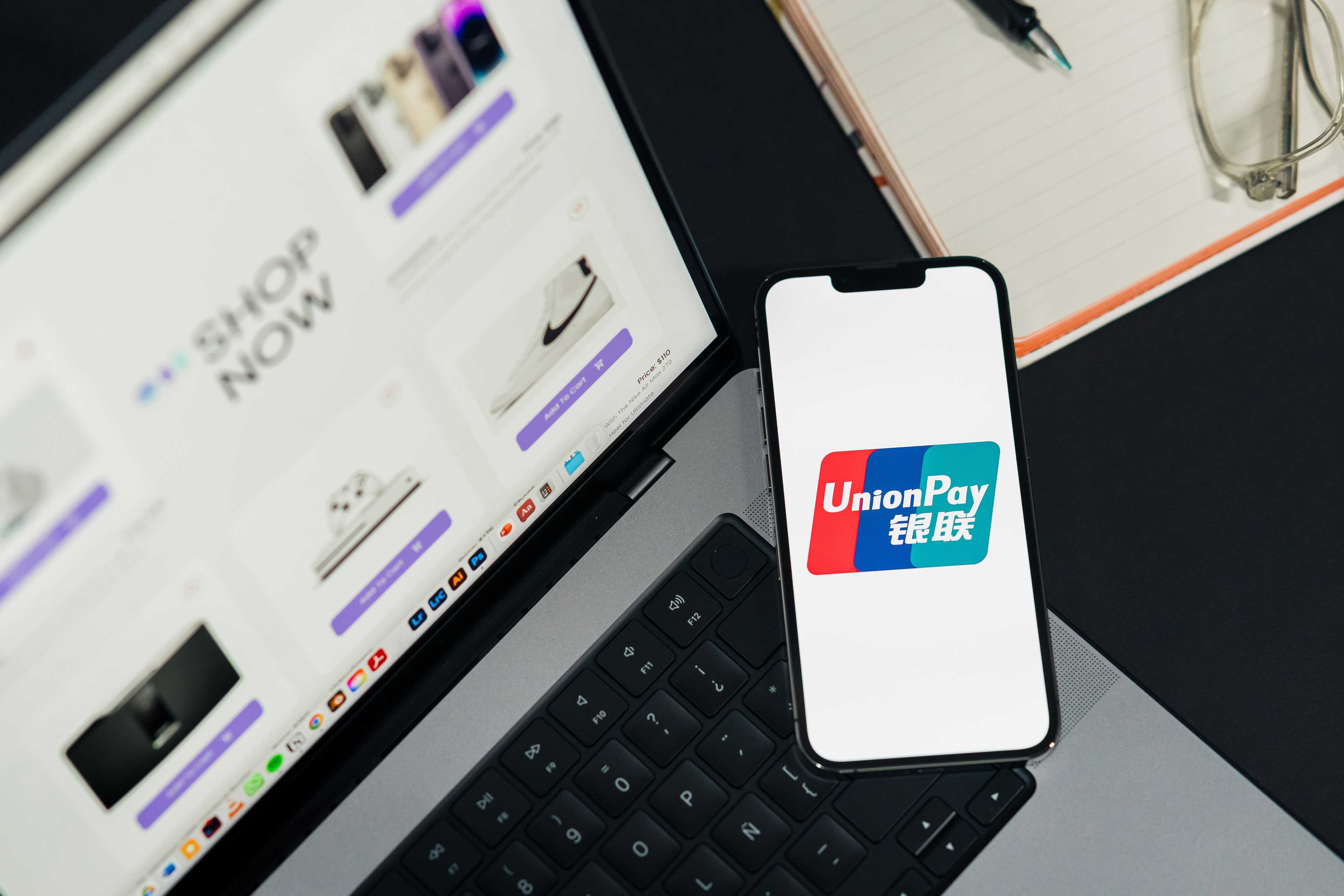 Image de couverture de l'article Reprendre le contrôle de votre application Shopify : Guide complet pour un redéploiement réussi