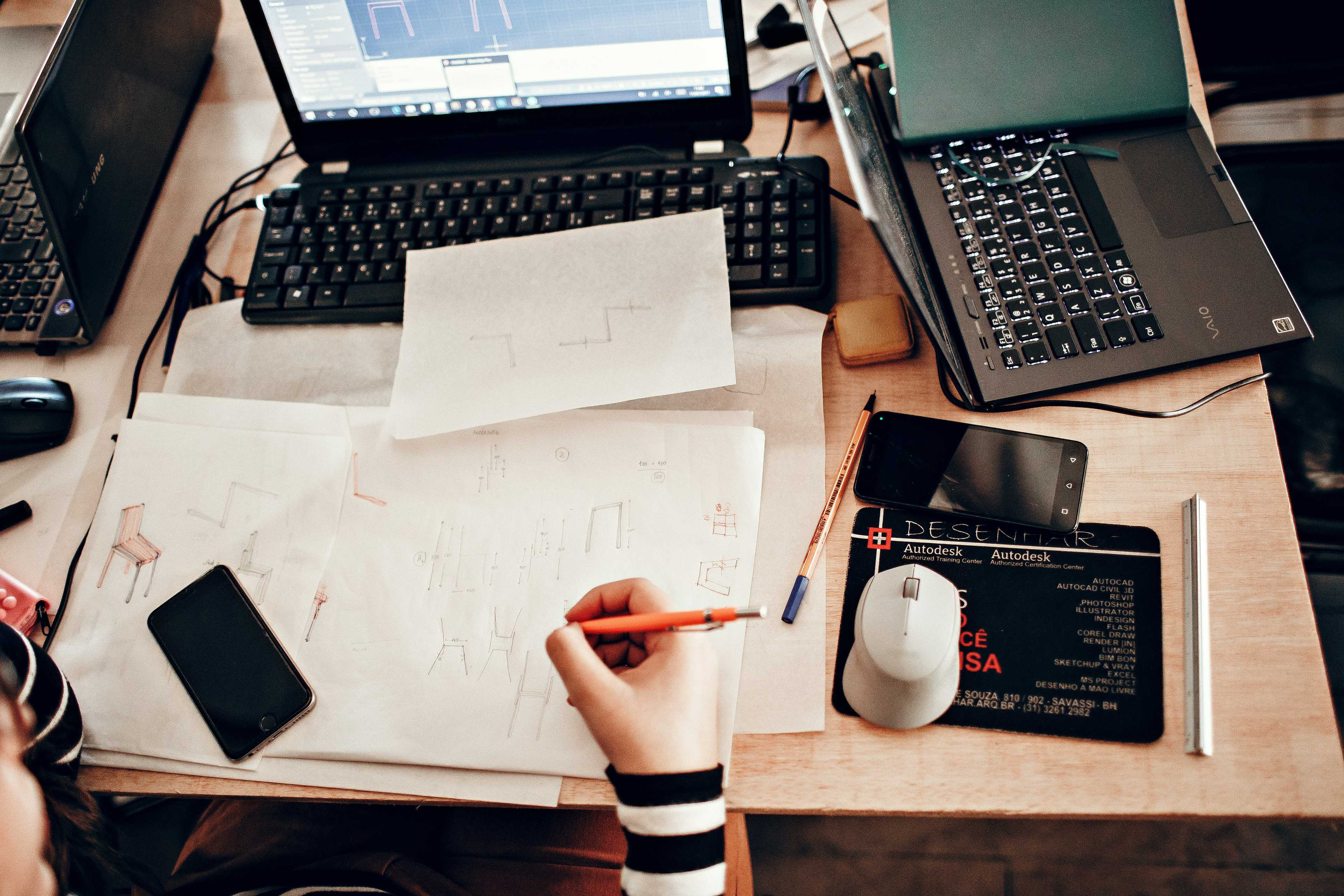 Image de couverture de l'article Optimiser la gestion de prospection pour les courtiers en assurance : l'ère des CRM sur mesure