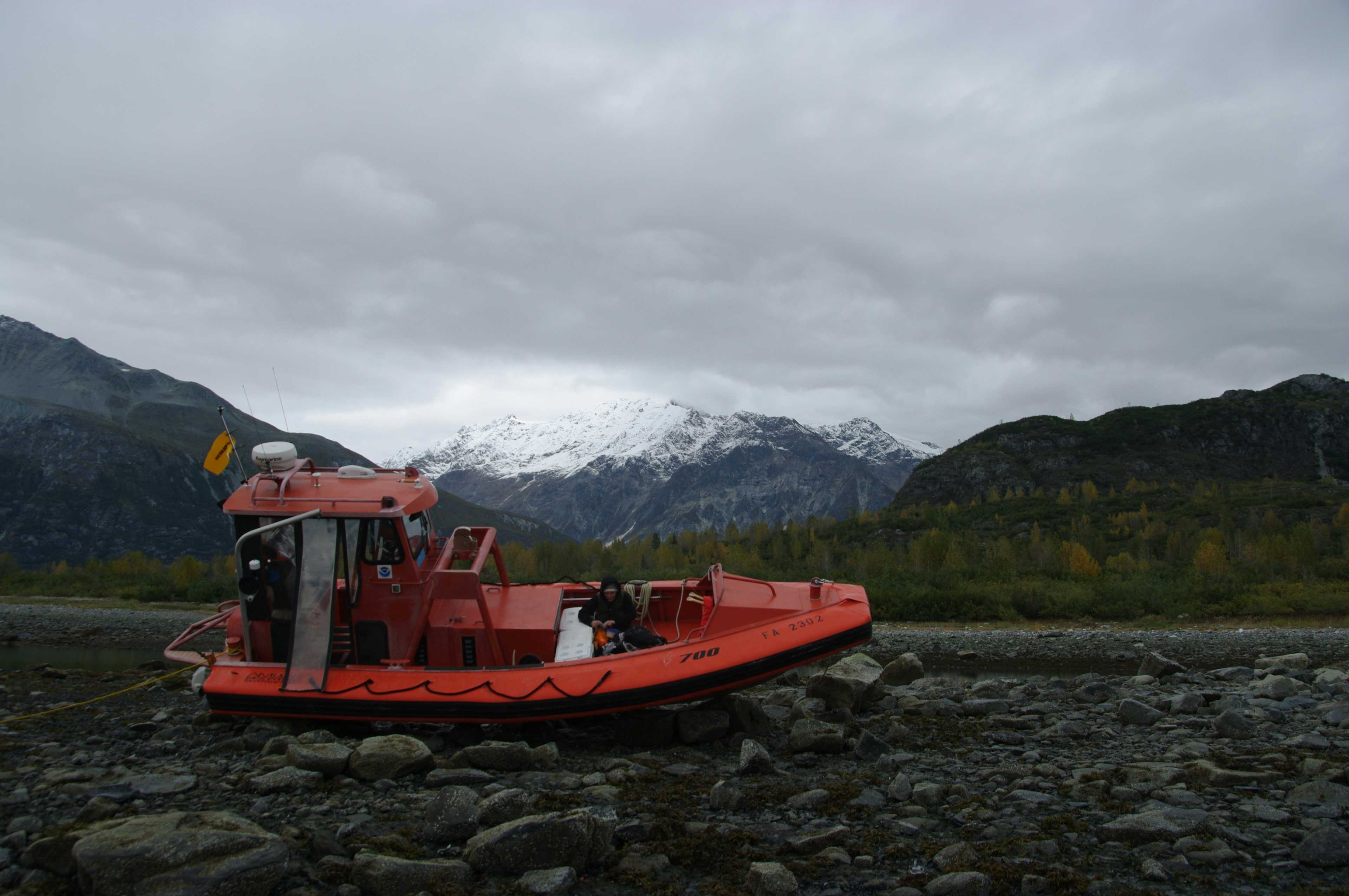 Image de couverture de l'article Modernisation d'applications Python : Migration de Streamlit vers FastAPI et React pour des performances optimales