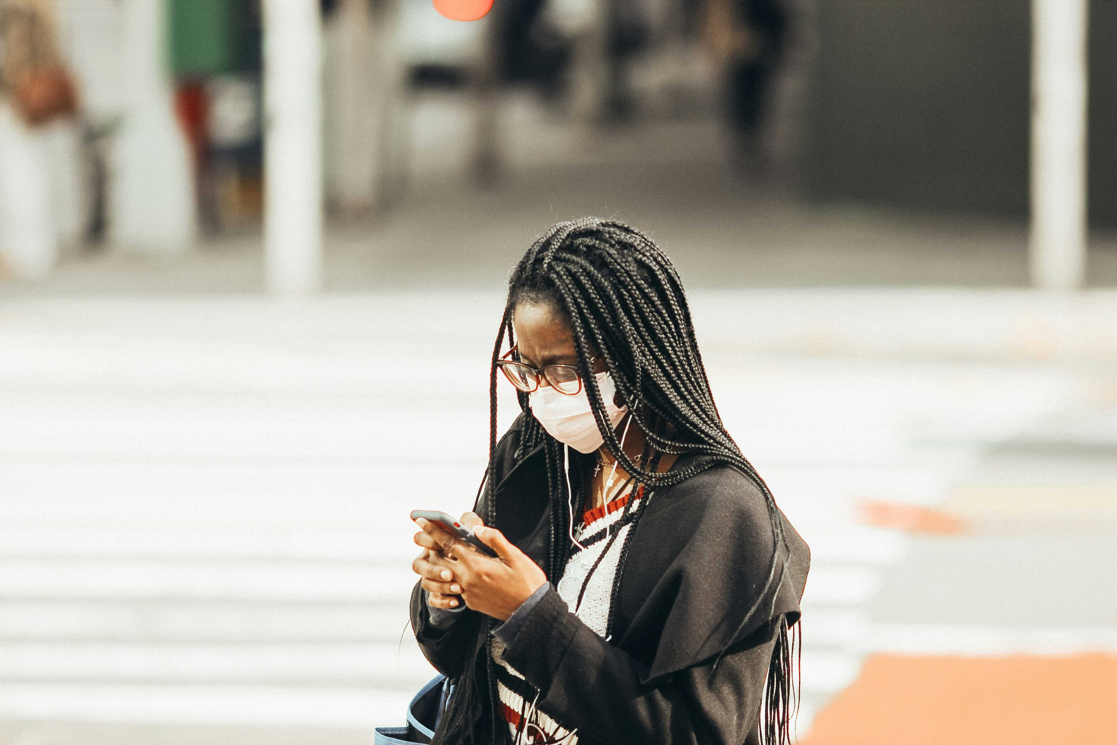 Image de couverture de l'article Automatisation sur les réseaux sociaux : Enjeux et solutions pour une présence digitale optimisée