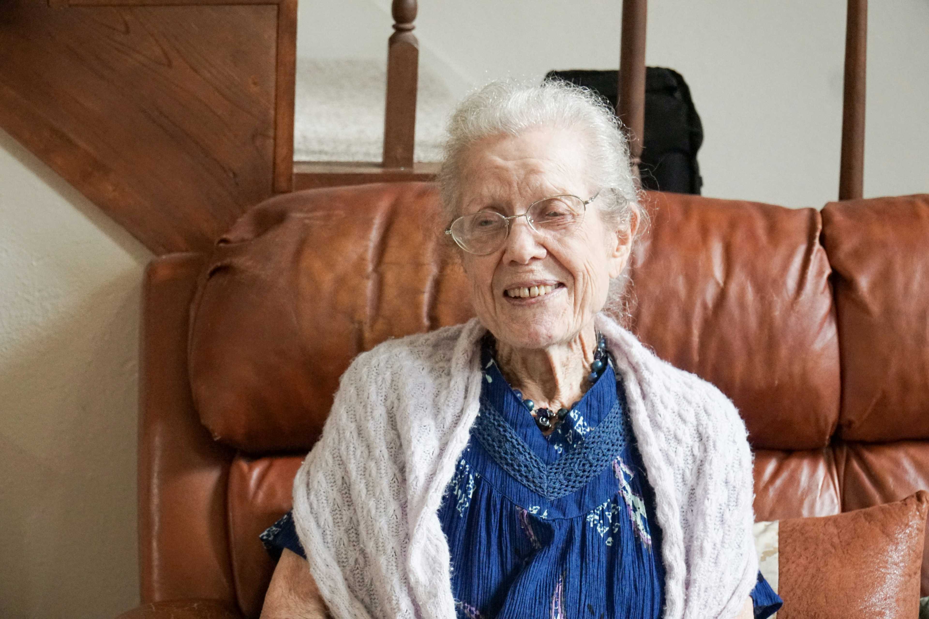 Image de couverture de l'article Révolutionner les services d'aide aux seniors : Comment les plateformes digitales transforment le secteur