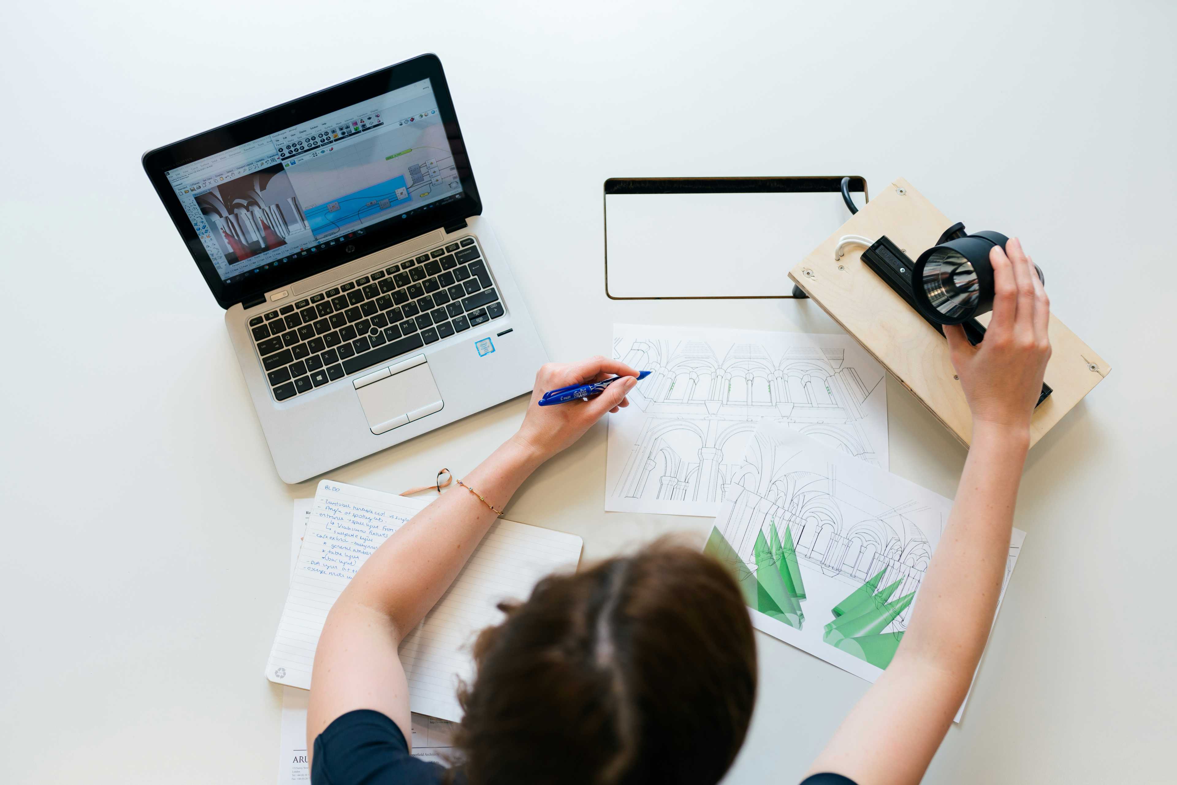 Image de couverture de l'article Récupérer l'accès à votre compte Meta Business : Solutions pour les problèmes d'authentification liés aux anciennes adresses email