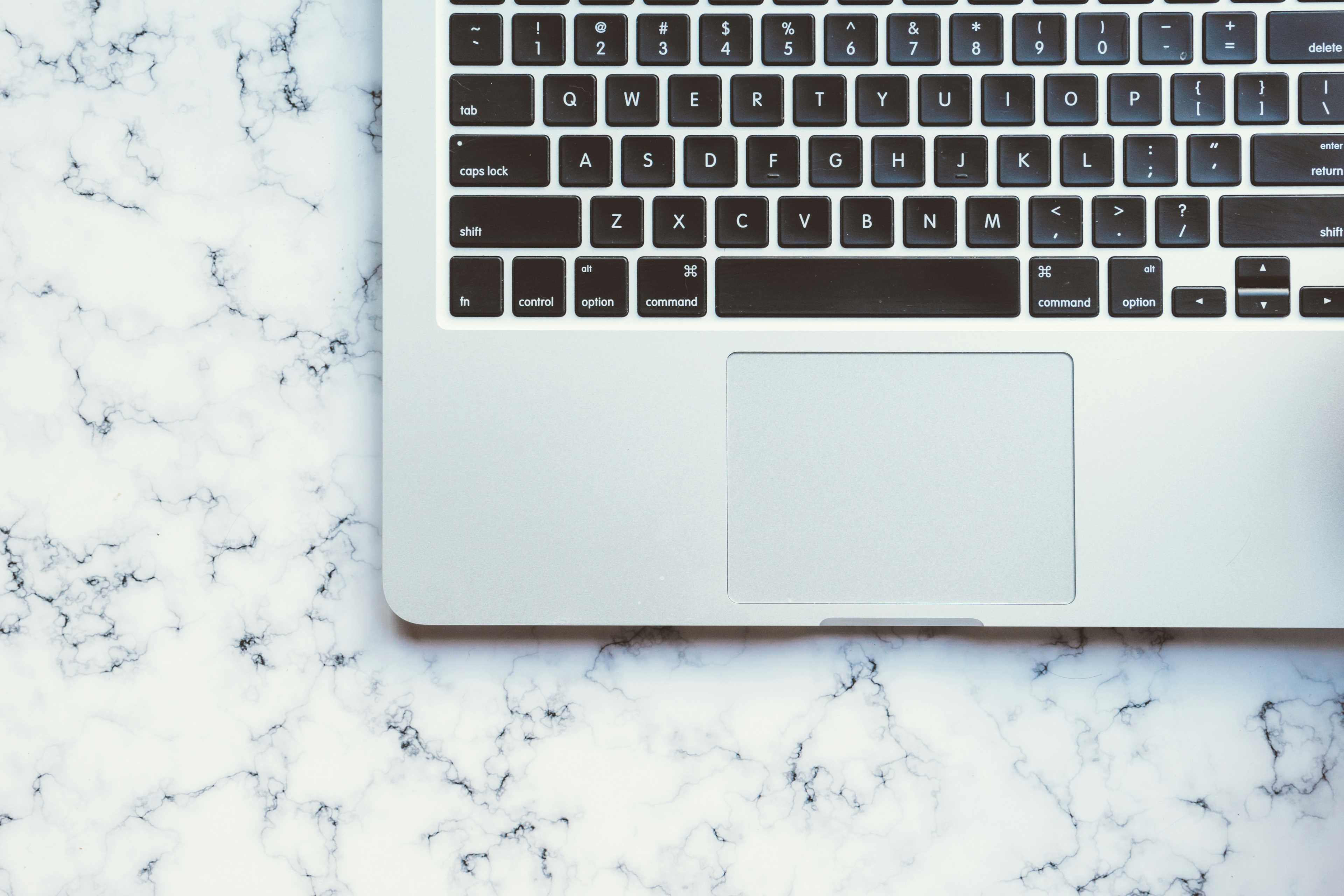 Image de couverture de l'article Comment créer un site e-commerce performant pour les compléments alimentaires en 2024