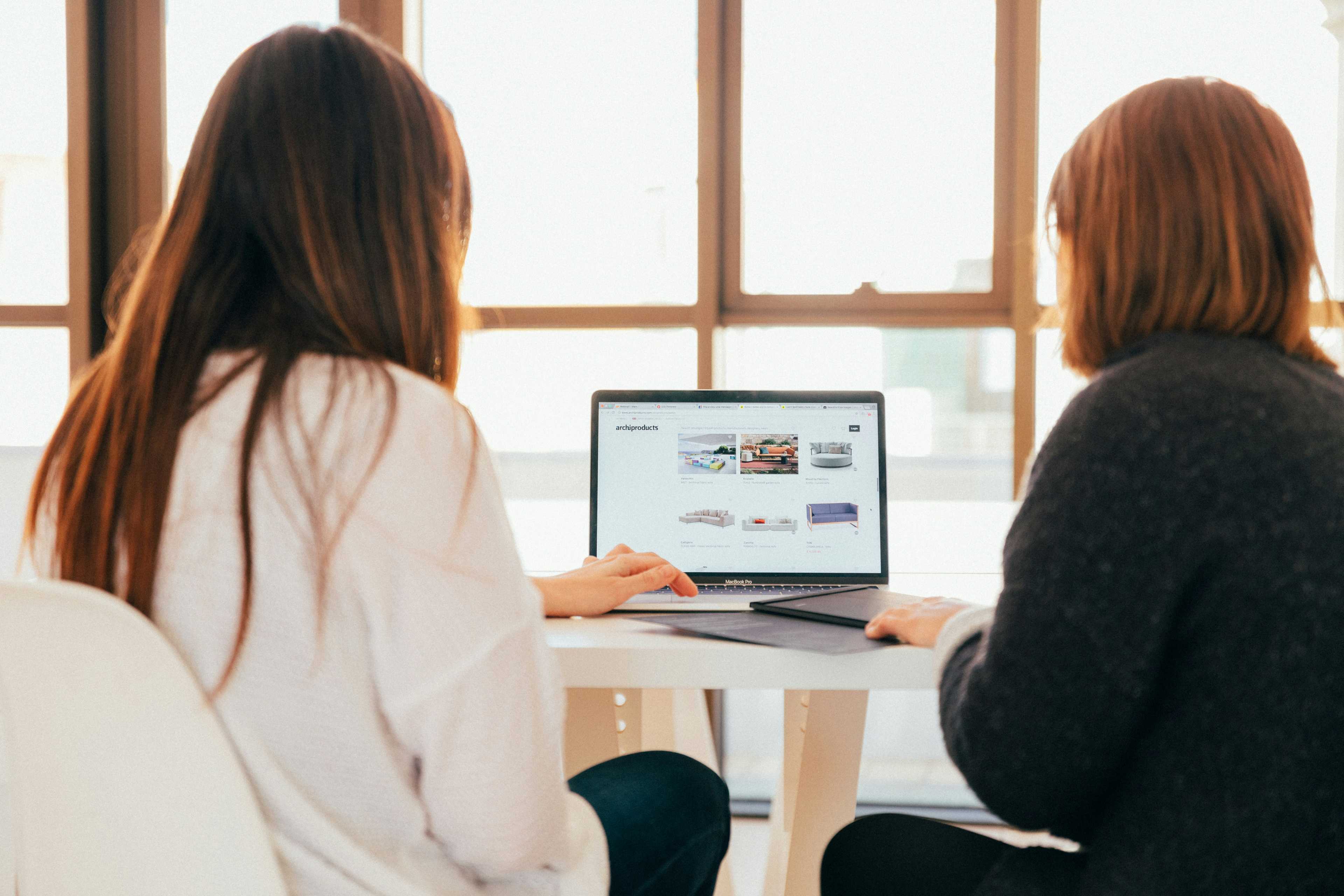 Image de couverture de l'article Comment créer une plateforme de formation en ligne performante : guide complet pour les créateurs de contenu