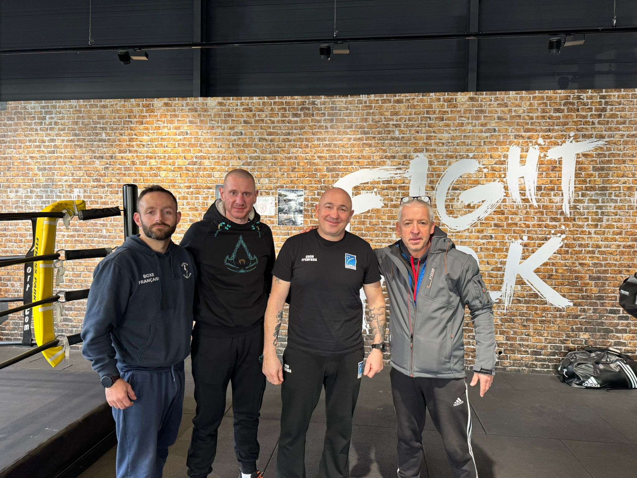 Illustration de l'article "Gant Jaune - Examen 2026"