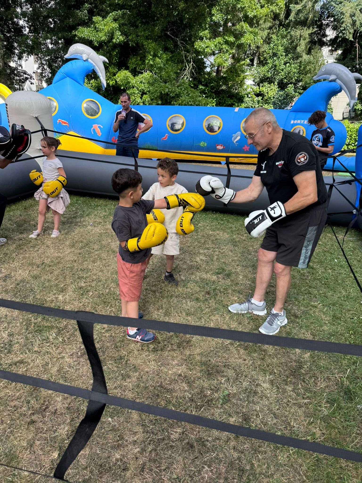 Photo 3 - Fête du quartier 